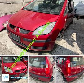 Ricambi vari Mitsubishi Colt anno 2007 E