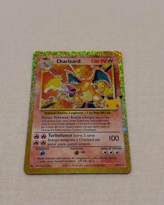 Charizard 4/102 trentesimo 30 pokemon