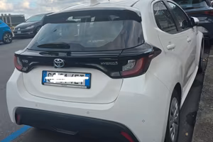 Vendio Yaris Full Hybrid 