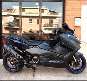 YAMAHA Tmax 560