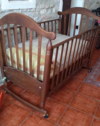 Culla in legno massello Erbesi
