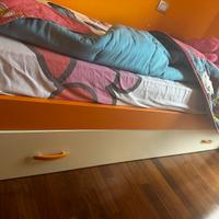 Cameretta armadio letto