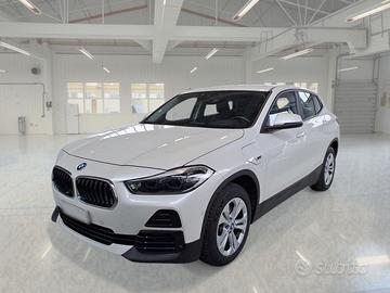 BMW X2 XDRIVE 25E BUSINESS X AUTOMATICO SUV