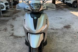 Beverly 300