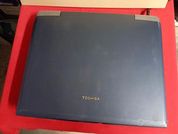 TOSHIBA PORTATILE ANNI 2000