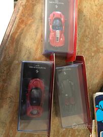 Tre macchinine della Ferrari