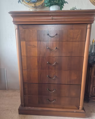 Cassettiera Settimino in legno di noce 