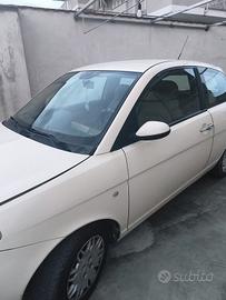 veicolo in buone condizioni,