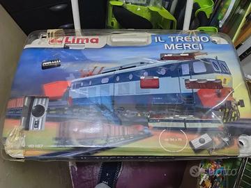 Treno merci Lima con locomotiva E656 scala 1:87
