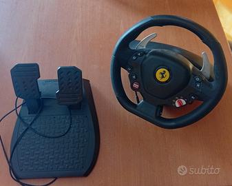 Volante Thrustmaster Ferrari simulatore 