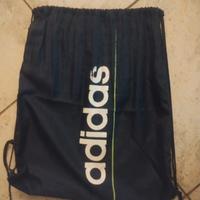 Sacca Adidas blu.