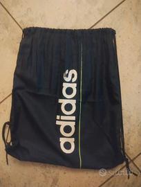 Sacca Adidas blu.