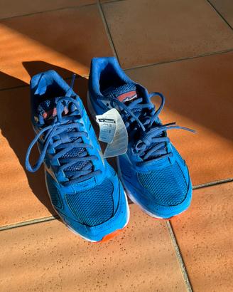 Scarpe da ginnastica