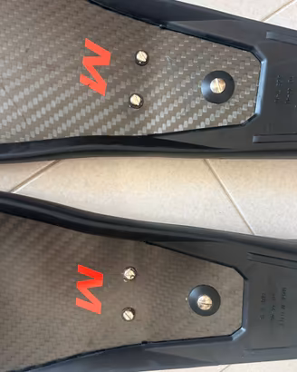 Pinne nuove in carbonio