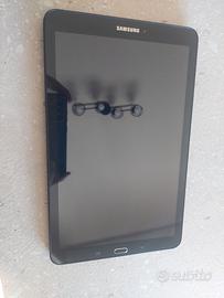 Samsung Galaxy Tab E 9.6" + Cover e Caricatore or.