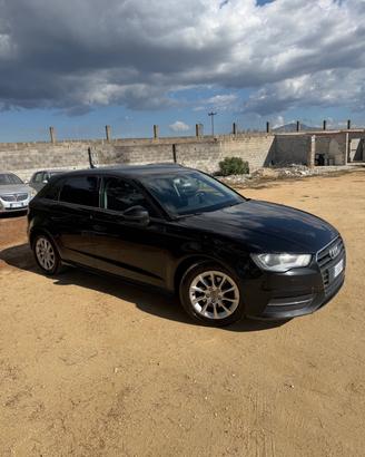 Audi A3 SPB 30 TDI Business
