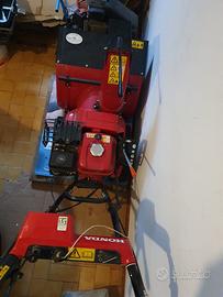 Macchina spazzaneve honda