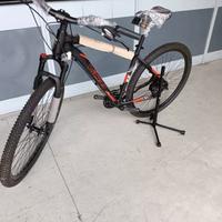 Cavalletto acciaio per bici alla ruota con ganci