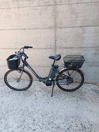 bicicletta elettrica armony Firenze advance