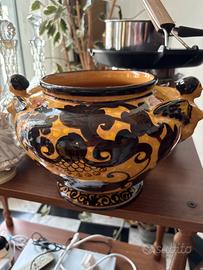 Vaso Orcio antico con coperchio M.G.A