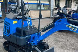 MINI ESCAVATORE 12Q DIESEL