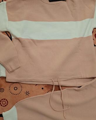completo maglione e pantaloni donna  tg 40/42