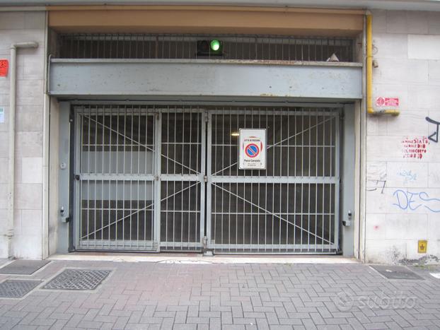 POSTO MOTO in CENTRO > VIA BOLOGNA