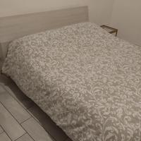 letto matrimoniale doghe 