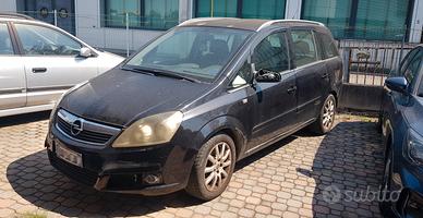 Opel Zafira 1.9 CDTI 120CV Cosmo SOLO PER EXPORT