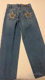 Jeans Subdued