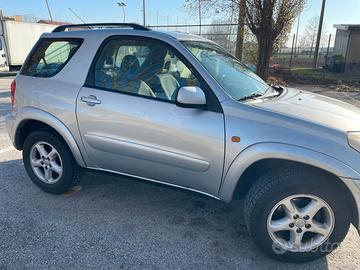 Toyota Rav 4 GPL 3 porte
