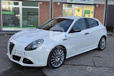 ALFA ROMEO Giulietta 1750 Turbo TCT Quadrifoglio V