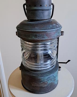 Lampada nautica 