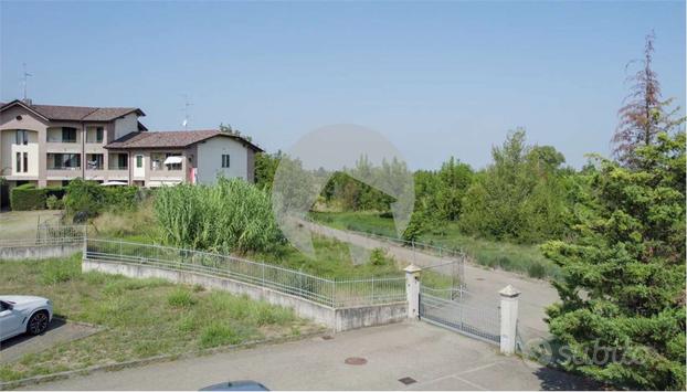 Terreno Edificabile a Cadelbosco di Sopra