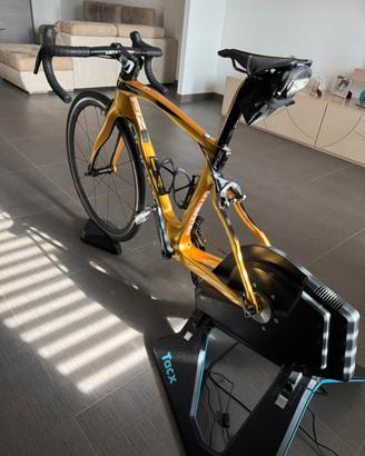 Bici da corsa Pinarello F12