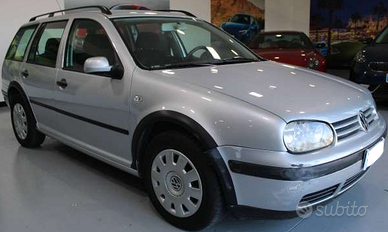 Volkswagen Golf IV, Variant 1.6 Highline 102cv aut