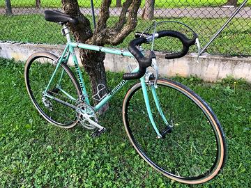 Bicicletta Corsa Bianchi Campione del Mondo 73-74