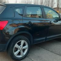 Nissan qashqai 1.5 acenta