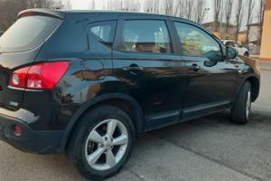 Nissan qashqai 1.5 acenta
