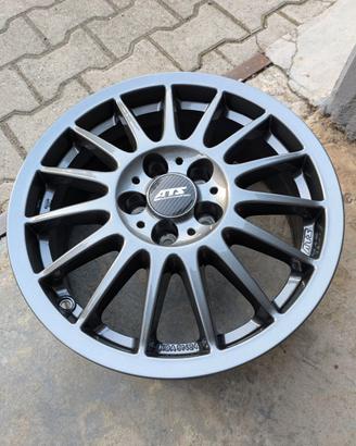 CERCHI E PNEUMATICI R16