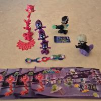 Kinder 4 personaggi serie Pjmasks 2020 con cartine