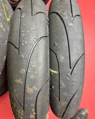 Dunlop anteriori d213 110/70/17