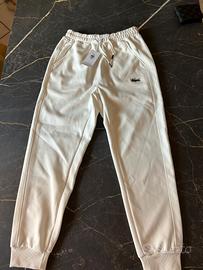 pantaloni lacoste