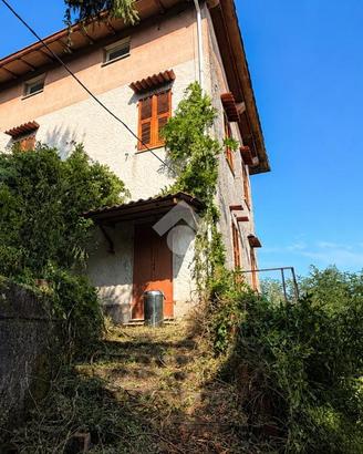 CASA INDIPENDENTE A SANTO STEFANO DI MAGRA