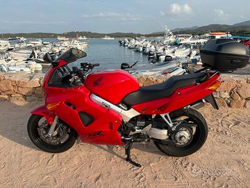 Honda VFR 800