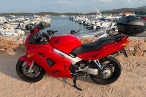 Honda VFR 800
