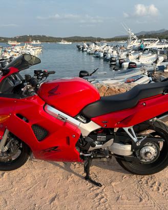 Honda VFR 800