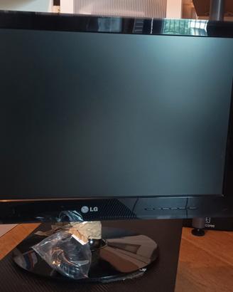 MONITOR PC LG 22 POLLICI Flatron W2240