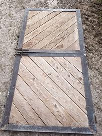 Porte portoni in legno
