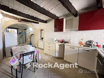 QUADRILOCALE CENTRO STORICO SANT'OMERO